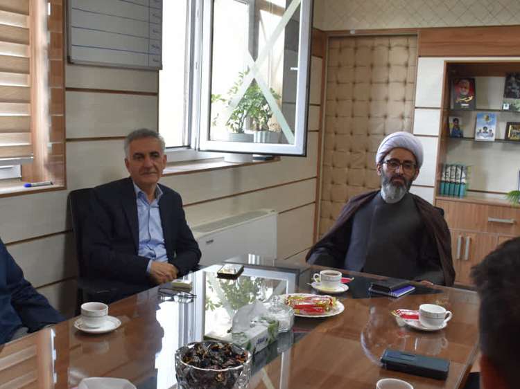 دیدار مسئول دفتر حوزه نمایندگی ولی فقیه سازمان جهاد استان تهران با مدیرکل دامپزشکی استان تهران