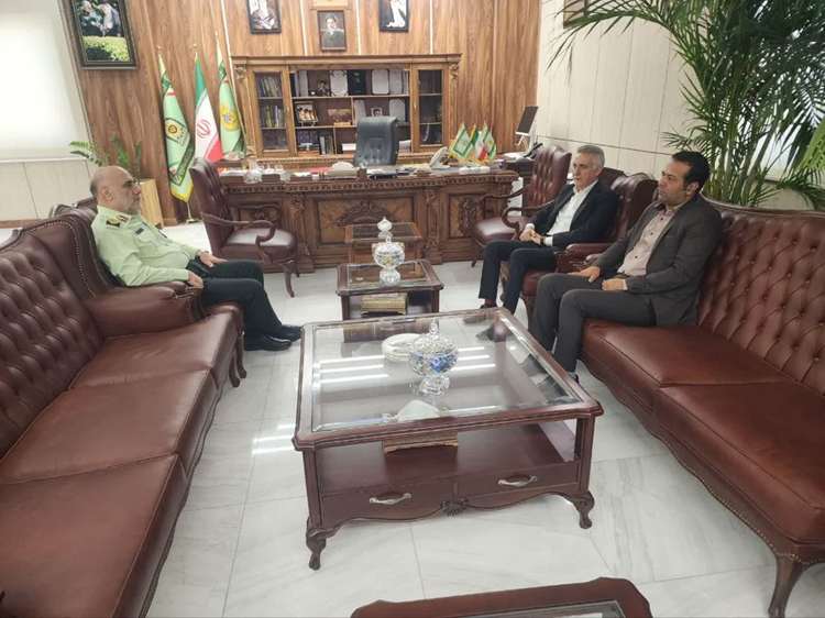 دیدار مدیرکل دامپزشکی استان تهران با رئیس پلیس امنیت اقتصادی کشور به مناسبت هفته فراجا